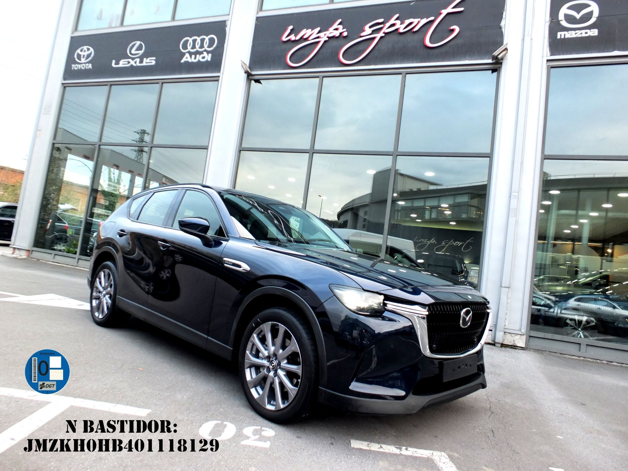 MAZDA CX-60 (2.5L e-Skyactiv-G PHEV Exclusive-Line Con-P+ Com-P NKS) en Viz