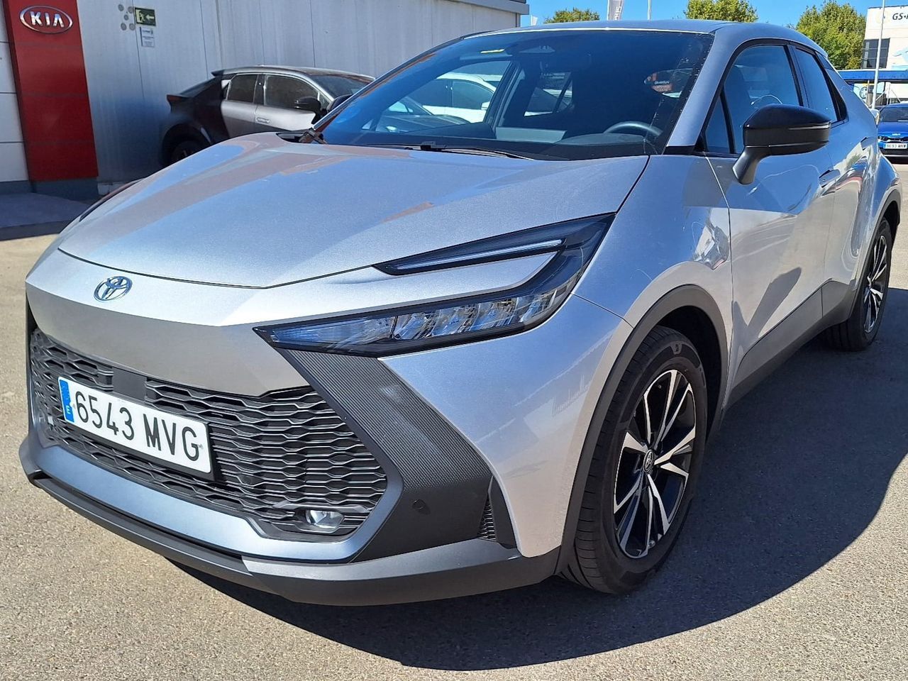 TOYOTA C-HR (2.0 220PH Advance) en Madrid