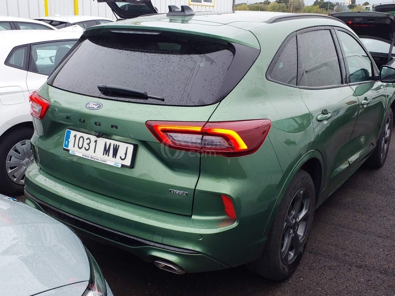 Foto del FORD Kuga 2.5 Duratec PHEV ST-Line 4x2