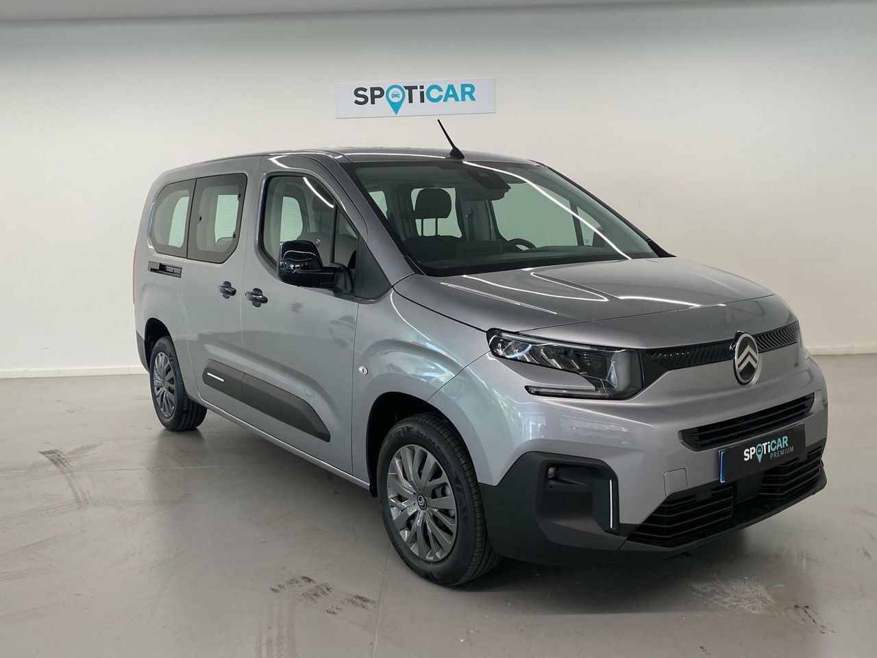 CITROEN Berlingo (Talla XL BlueHDi 100 S&S PLUS) en Barcelona
