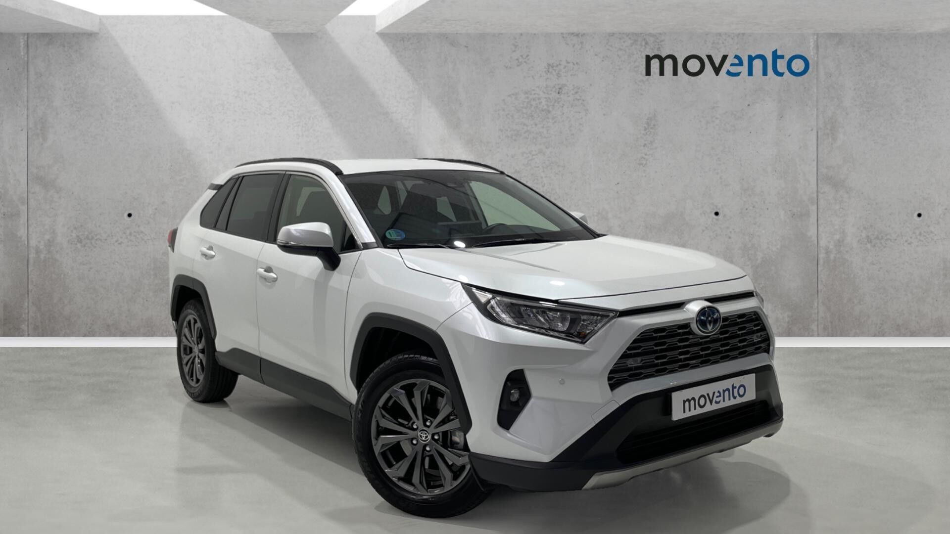 TOYOTA RAV-4 (2.5l hybrid Advance e-CVT 160 kW (218 CV)) en Barcelona