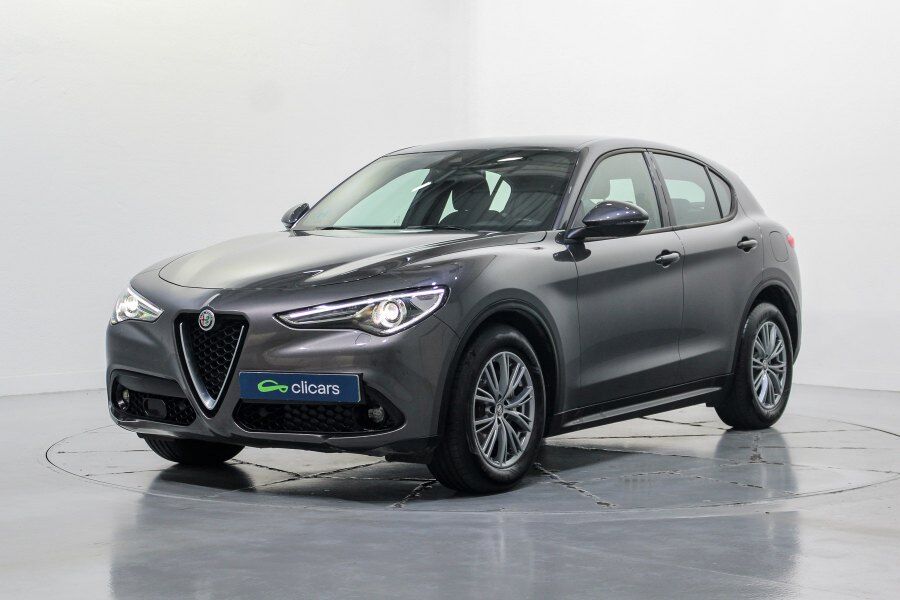 ALFA ROMEO Stelvio (Stelvio 2.2 Super RWD Aut. 160) en Madrid