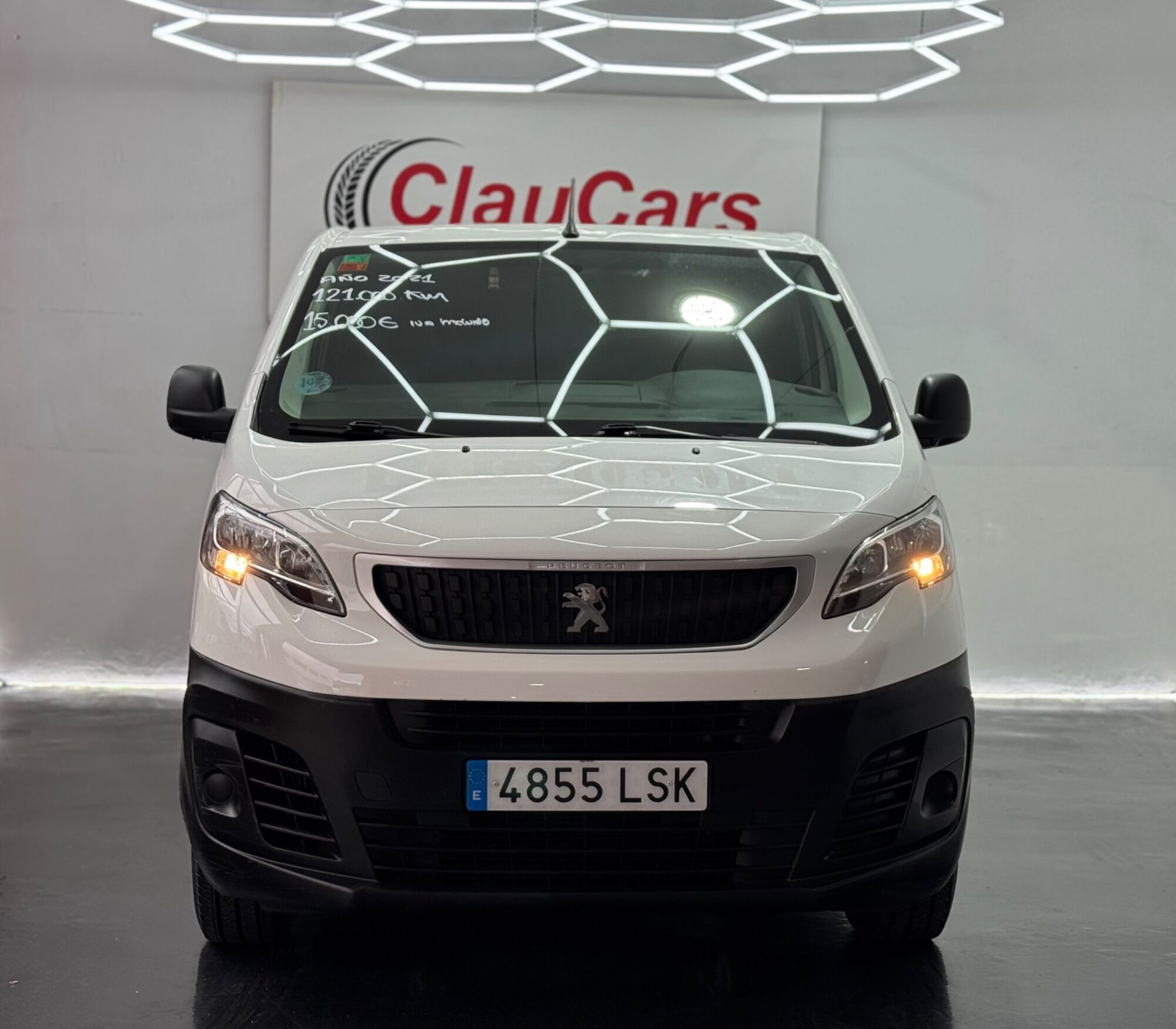 Foto del PEUGEOT Expert Fg. Standard 1.5BlueHDi S&S Pro 100