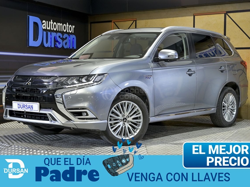 Foto del MITSUBISHI Outlander PHEV Kaiteki 4WD