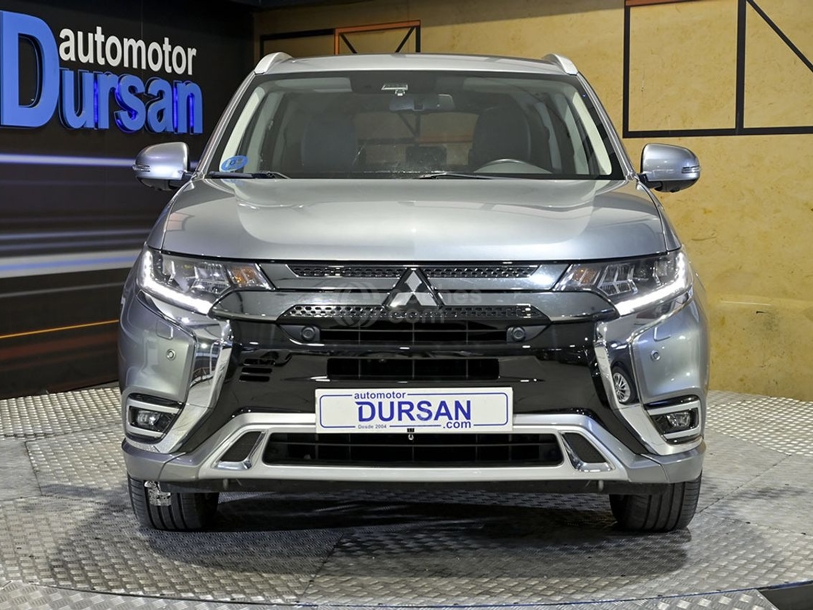 Foto del MITSUBISHI Outlander PHEV Kaiteki 4WD