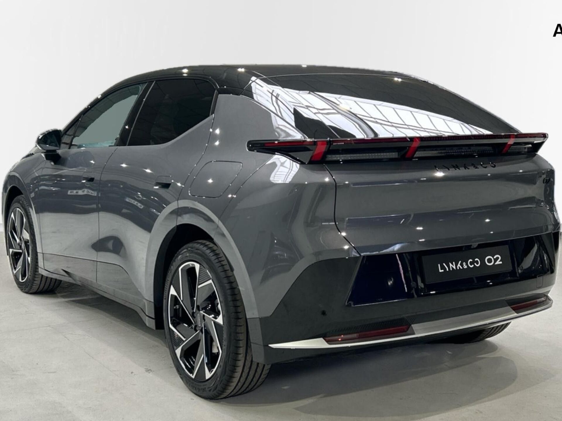 Imagen 2 de LYNK & CO 02