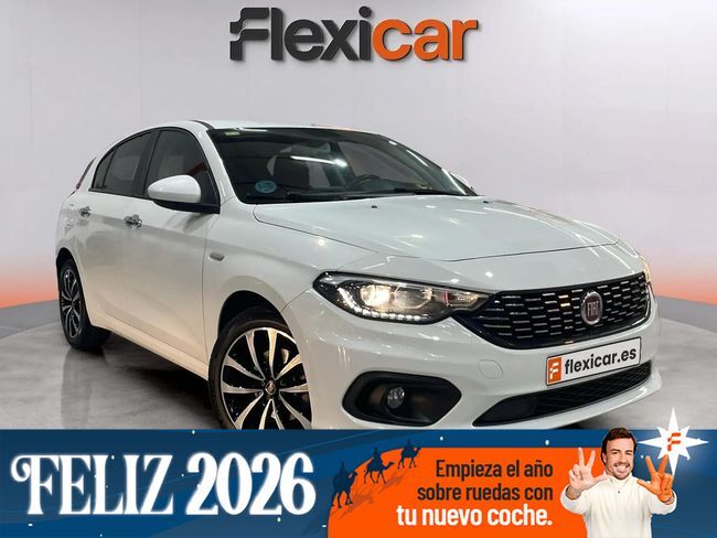 FIAT Tipo (5P 1.4 Fire 70kW (95CV) Lounge) en Barcelona