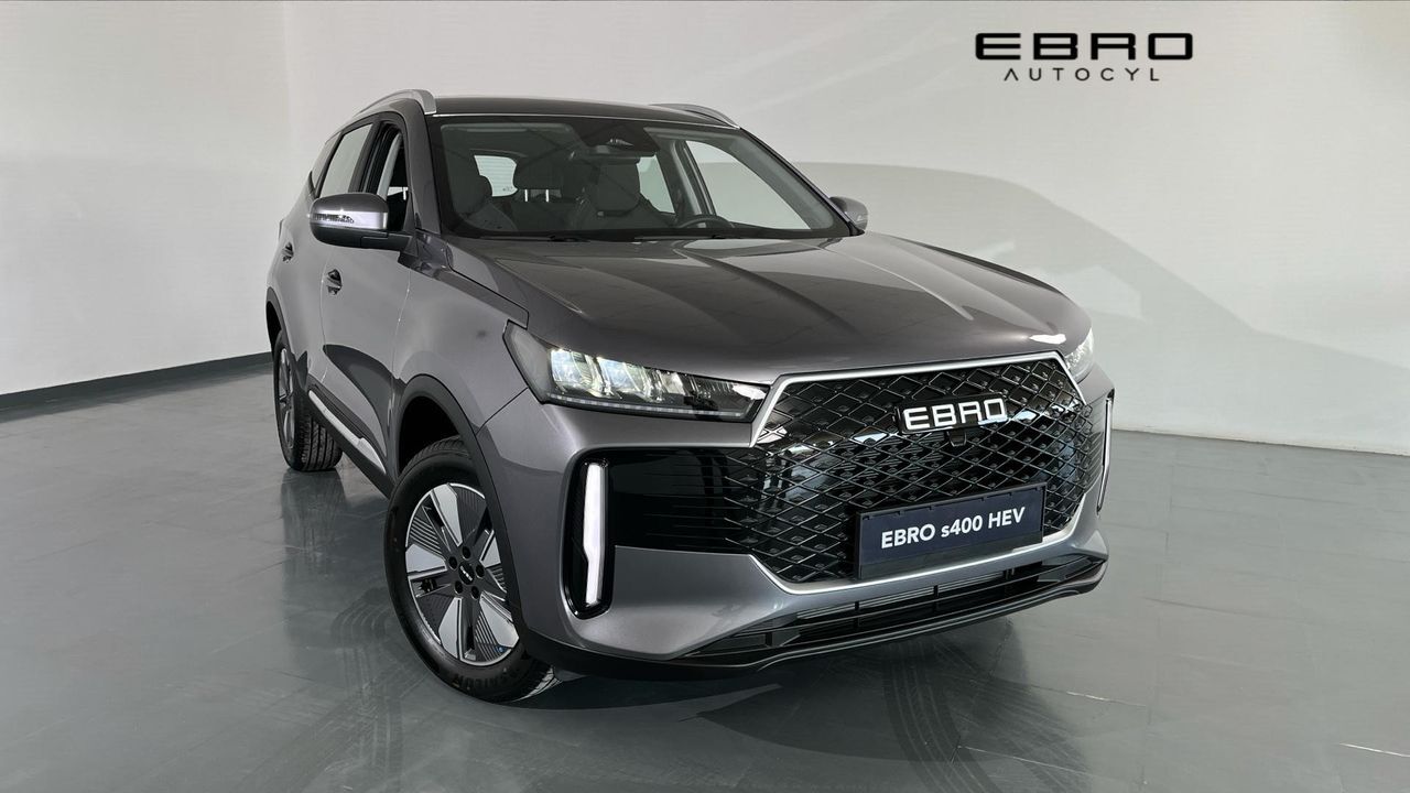 EBRO s400 (1.5 DHE HEV Premium CVT) en Valladolid