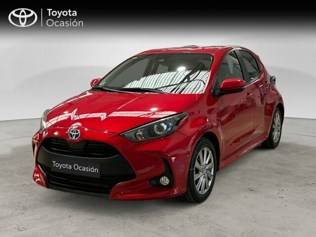TOYOTA Yaris (5 Puertas Active Tech 120H Automático (e-CVT)) en Valencia