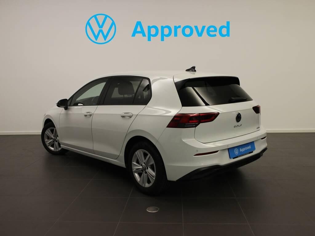 Foto del VOLKSWAGEN Golf 1.0 eTSI Life DSG 81kW
