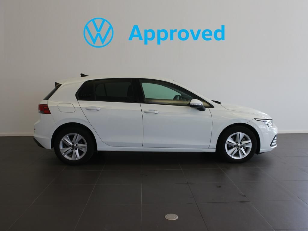Foto del VOLKSWAGEN Golf 1.0 eTSI Life DSG 81kW