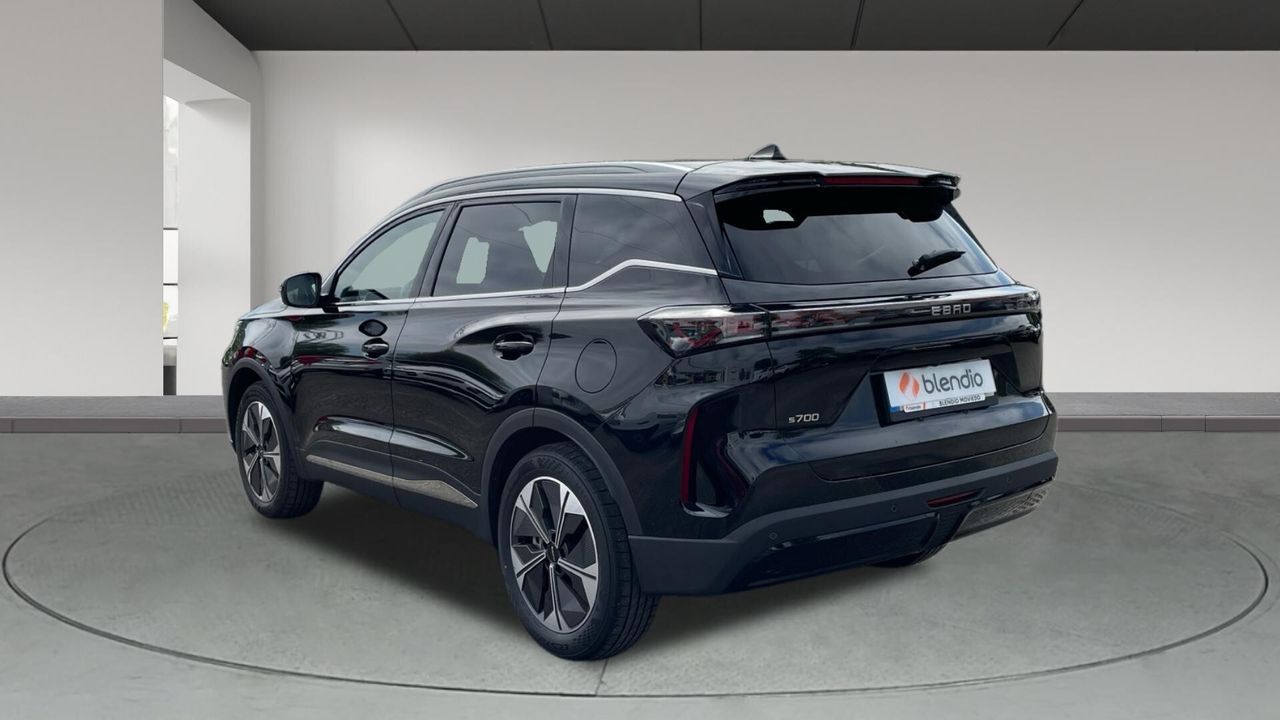 Foto del EBRO s700 1.6 TGDI 7DCT Luxury FWD