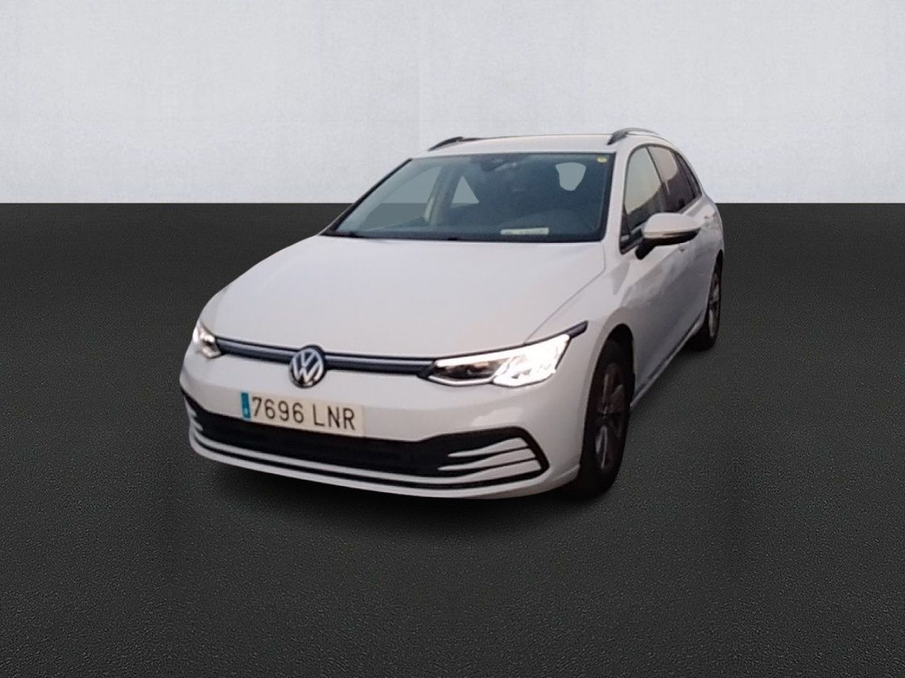 VOLKSWAGEN Golf (Life 1.5 TSI 96 kW (130 CV)) en Madrid