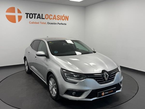 RENAULT Mégane (Zen TCe 103 kW (140CV) GPF) en Madrid