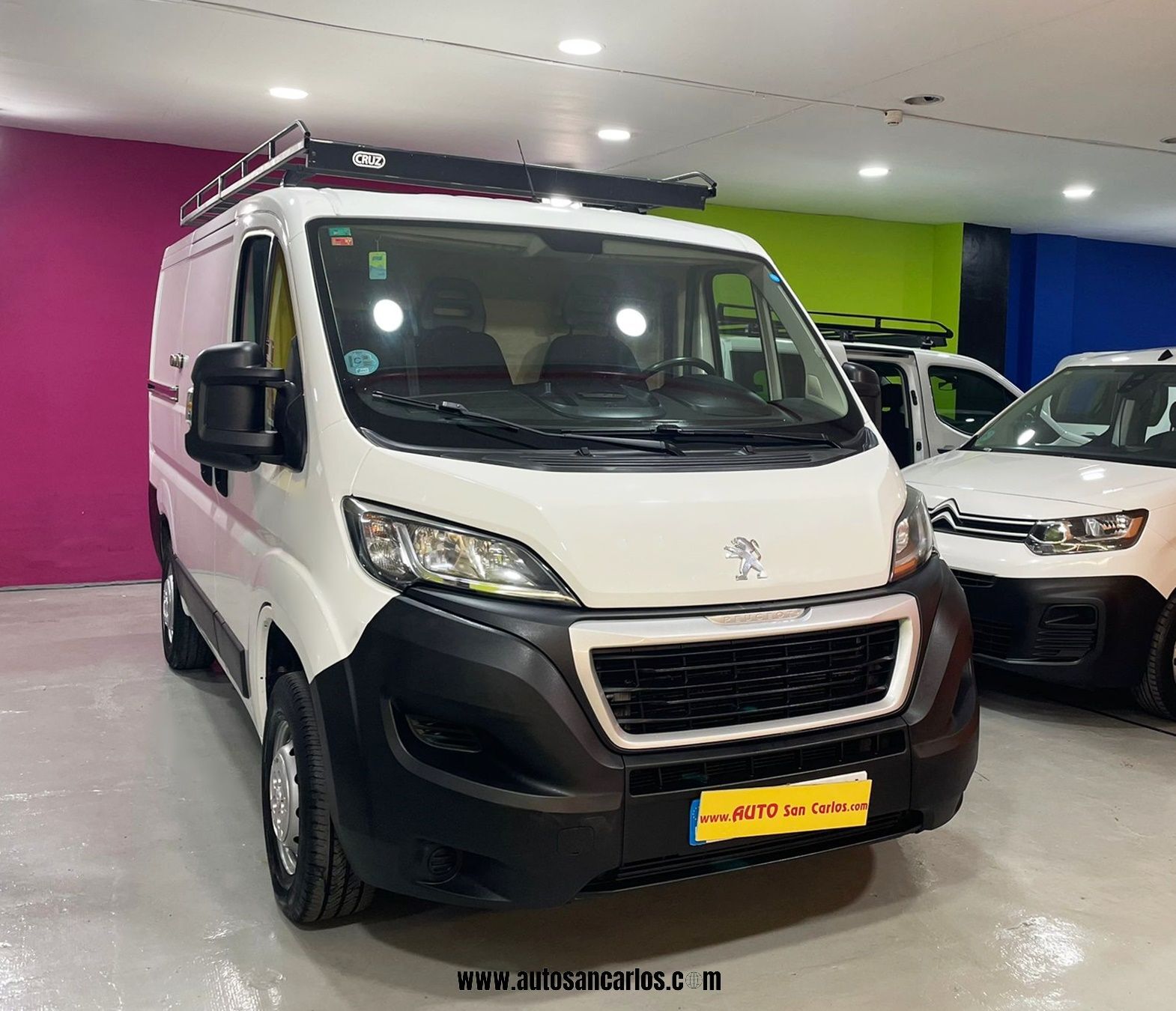 Foto del PEUGEOT Boxer Furgón 2.2BlueHDI 330 L1H1 S&S 120