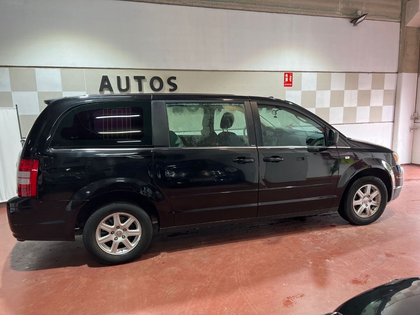 Foto del CHRYSLER Voyager Grand  2.8CRD LX Estilo Aut.