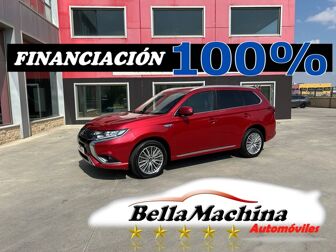 Imagen de MITSUBISHI Outlander PHEV Kaiteki+ 4WD