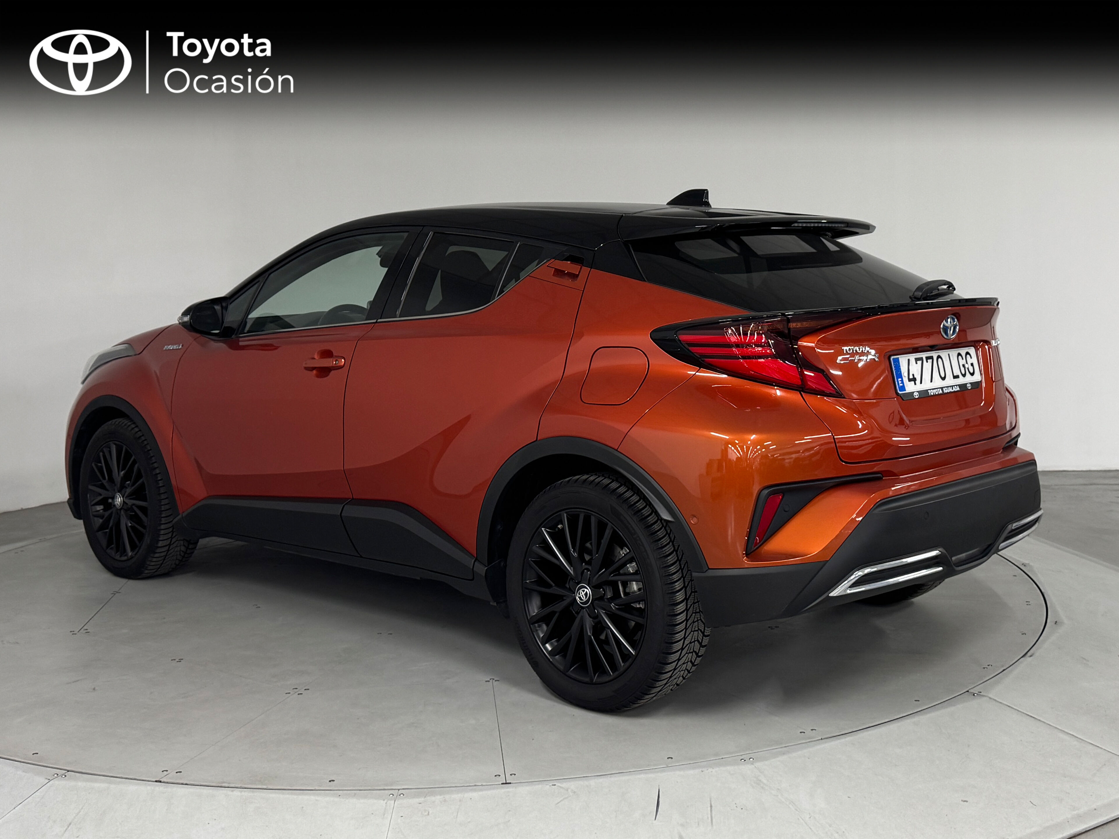 Foto del TOYOTA C-HR 180H Kaji Edition