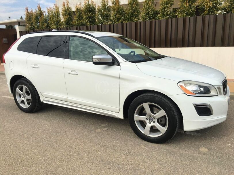 Foto del VOLVO XC60 D3 R-Design AWD Aut.