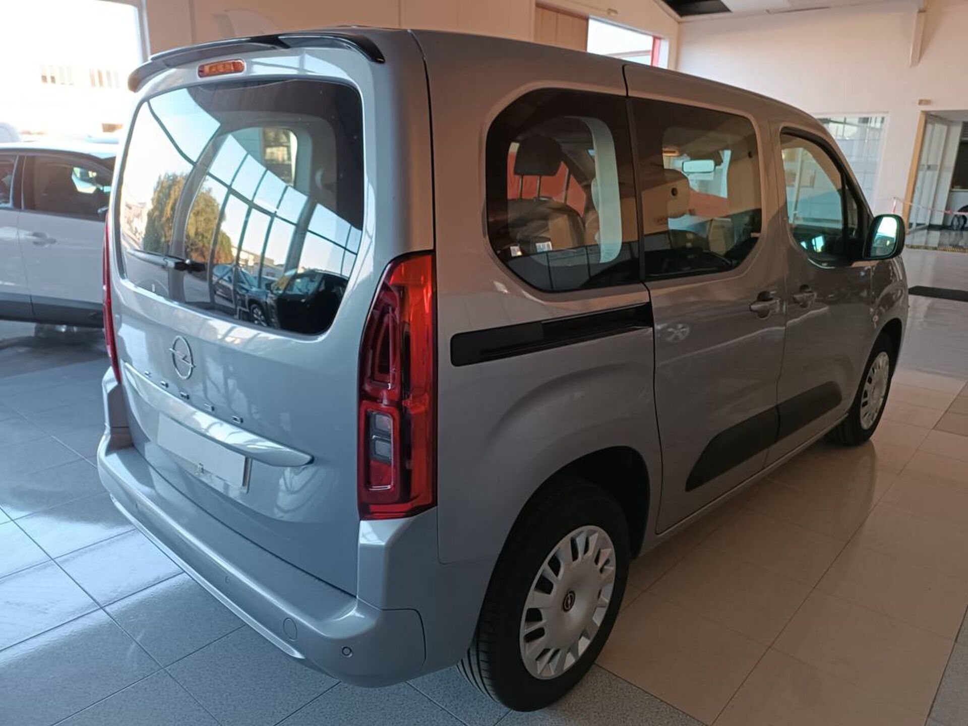 Imagen 3 de OPEL Combo