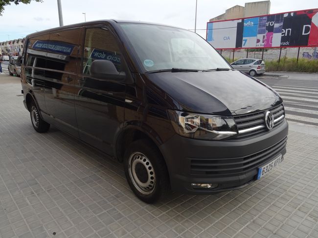 Foto del VOLKSWAGEN Transporter Furgón 2.0TDI SCR BMT Largo 75kW