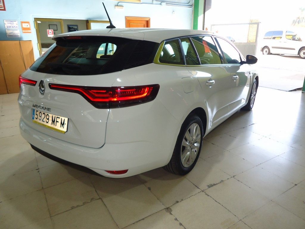 RENAULT Mégane (S.T. 1.5dCi Blue Equilibre 85kW) en Sevilla