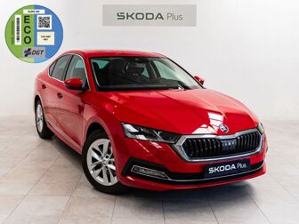 Imagen de SKODA Octavia 1.5 TSI MHEV Ambition Plus DSG