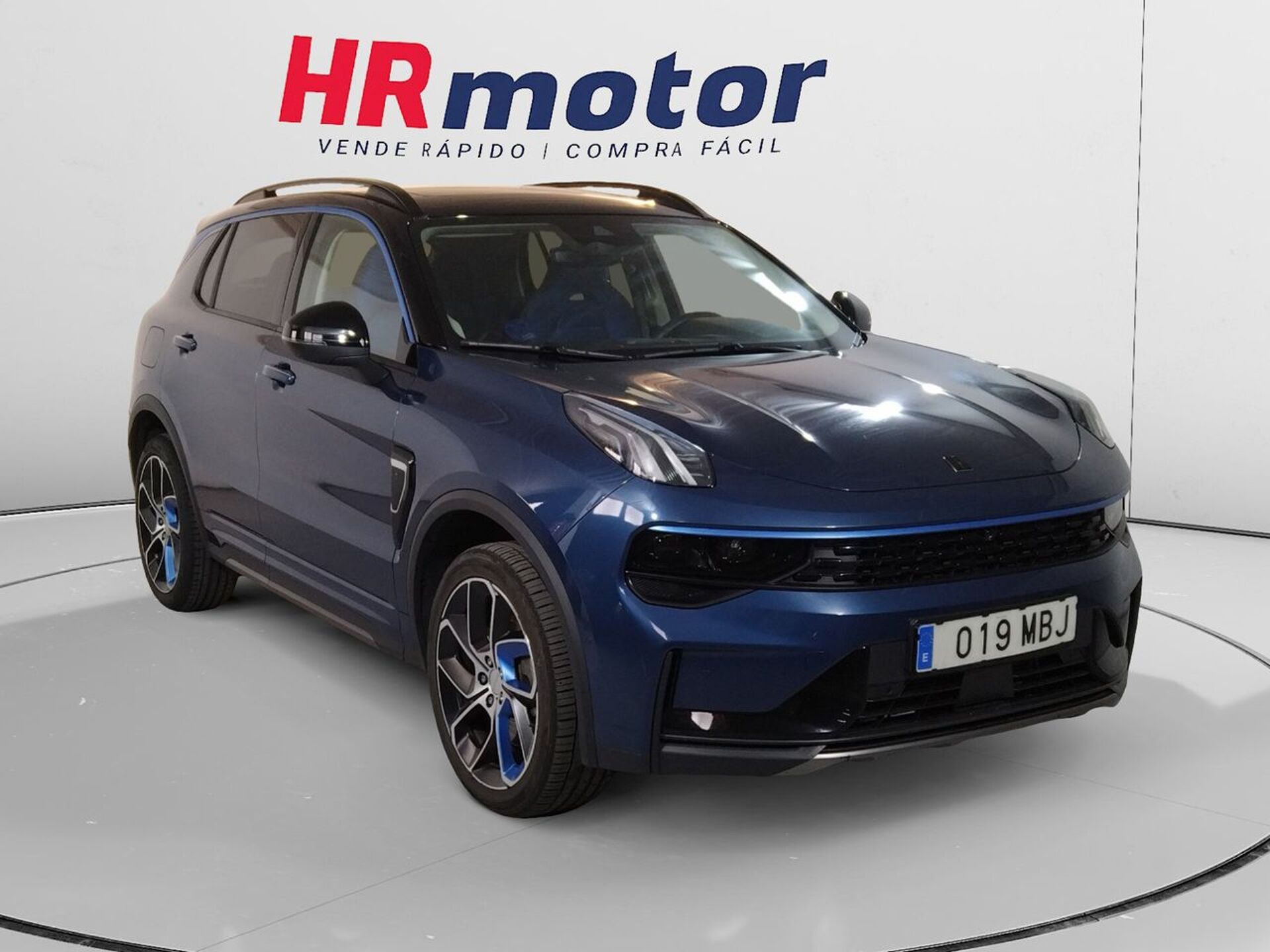 Imagen de LYNK & CO 01