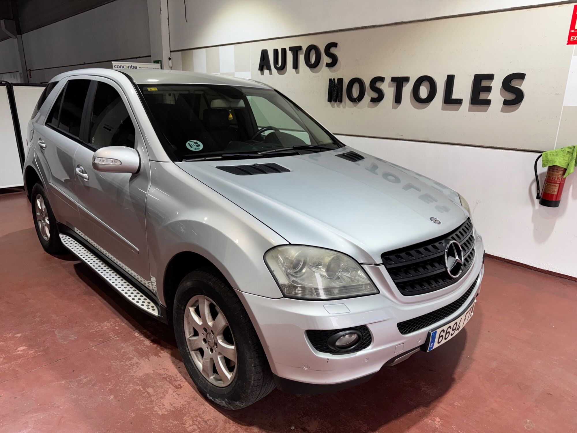 MERCEDES Clase M (ML 280CDI Aut.) en Madrid