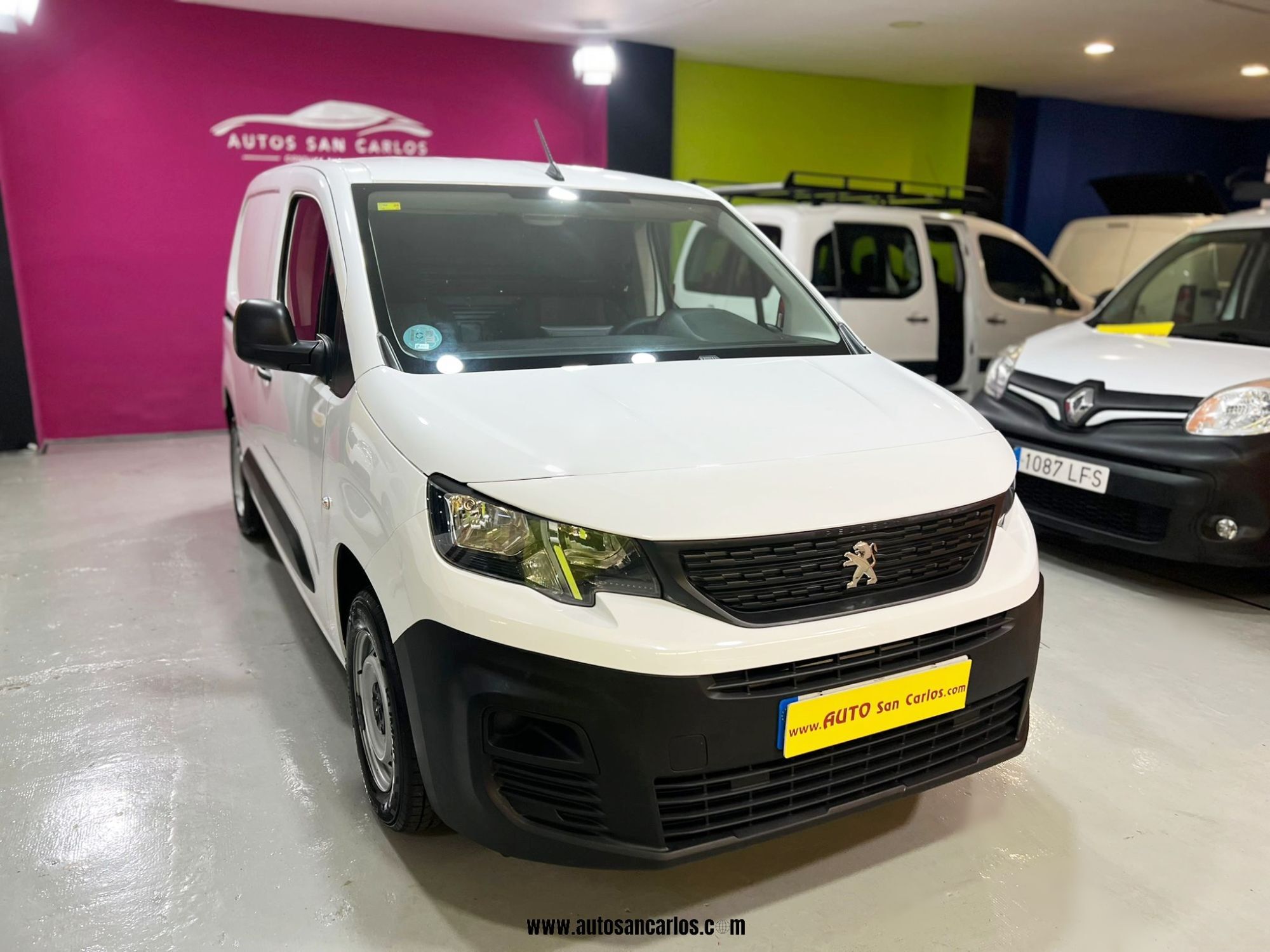 PEUGEOT Partner (1.5BlueHDI Ice 100) en Barcelona