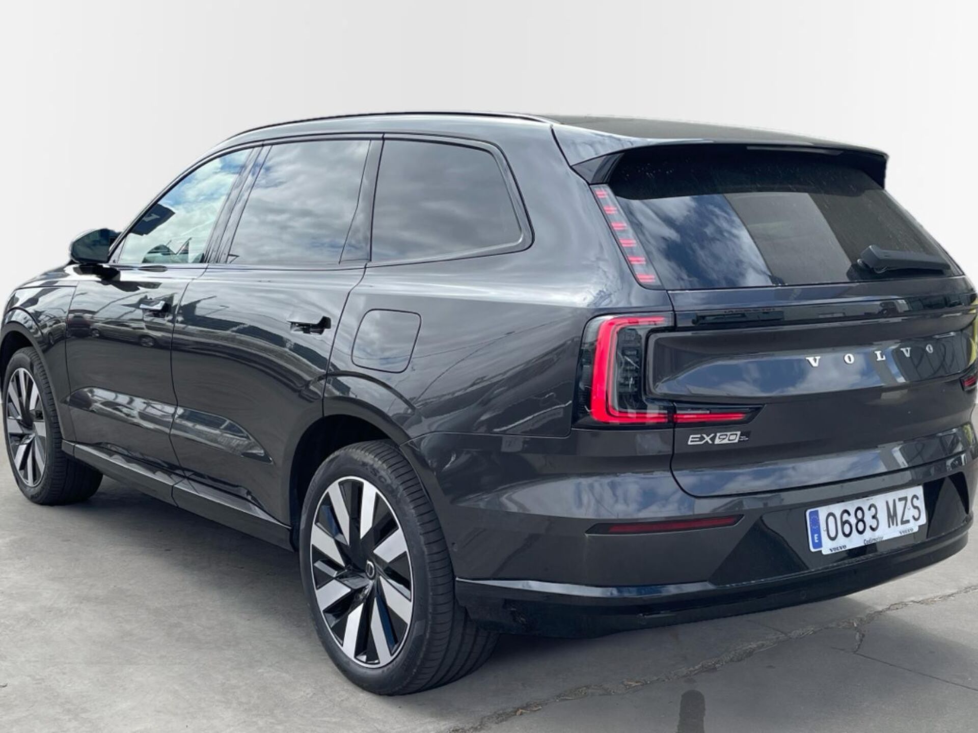 Imagen 2 de VOLVO EX90