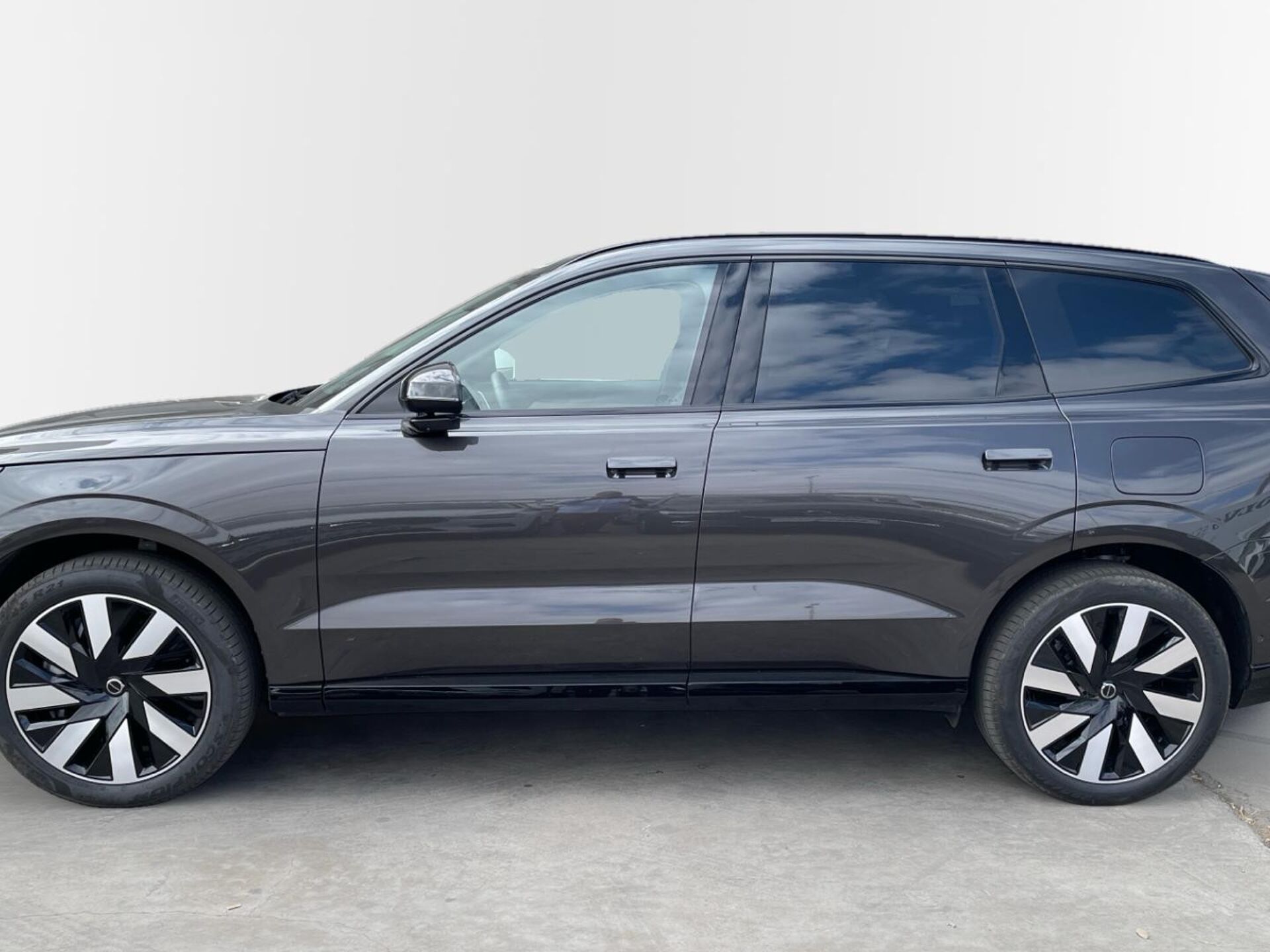 Imagen 3 de VOLVO EX90