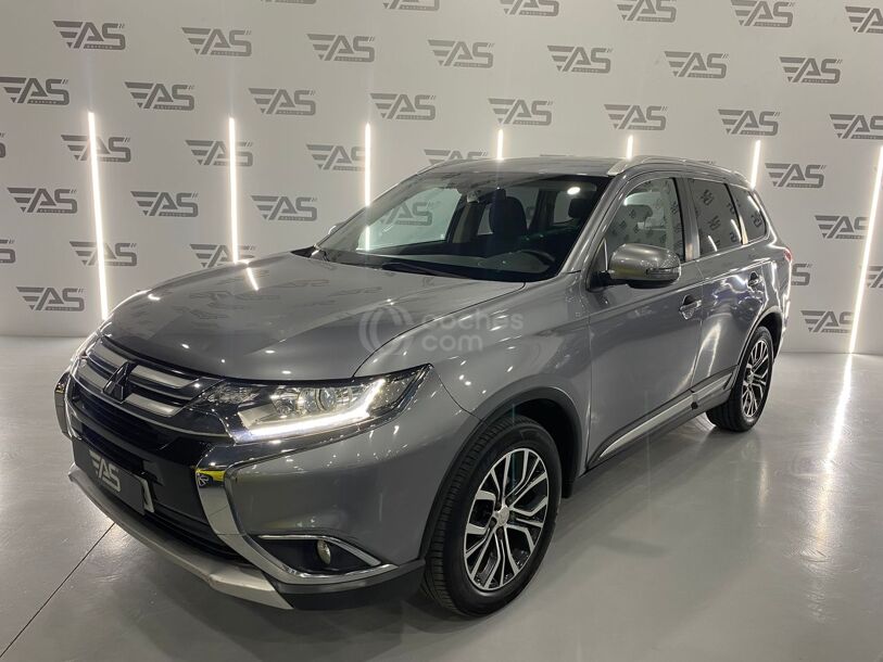 Foto del MITSUBISHI Outlander 220DI-D Motion 2WD