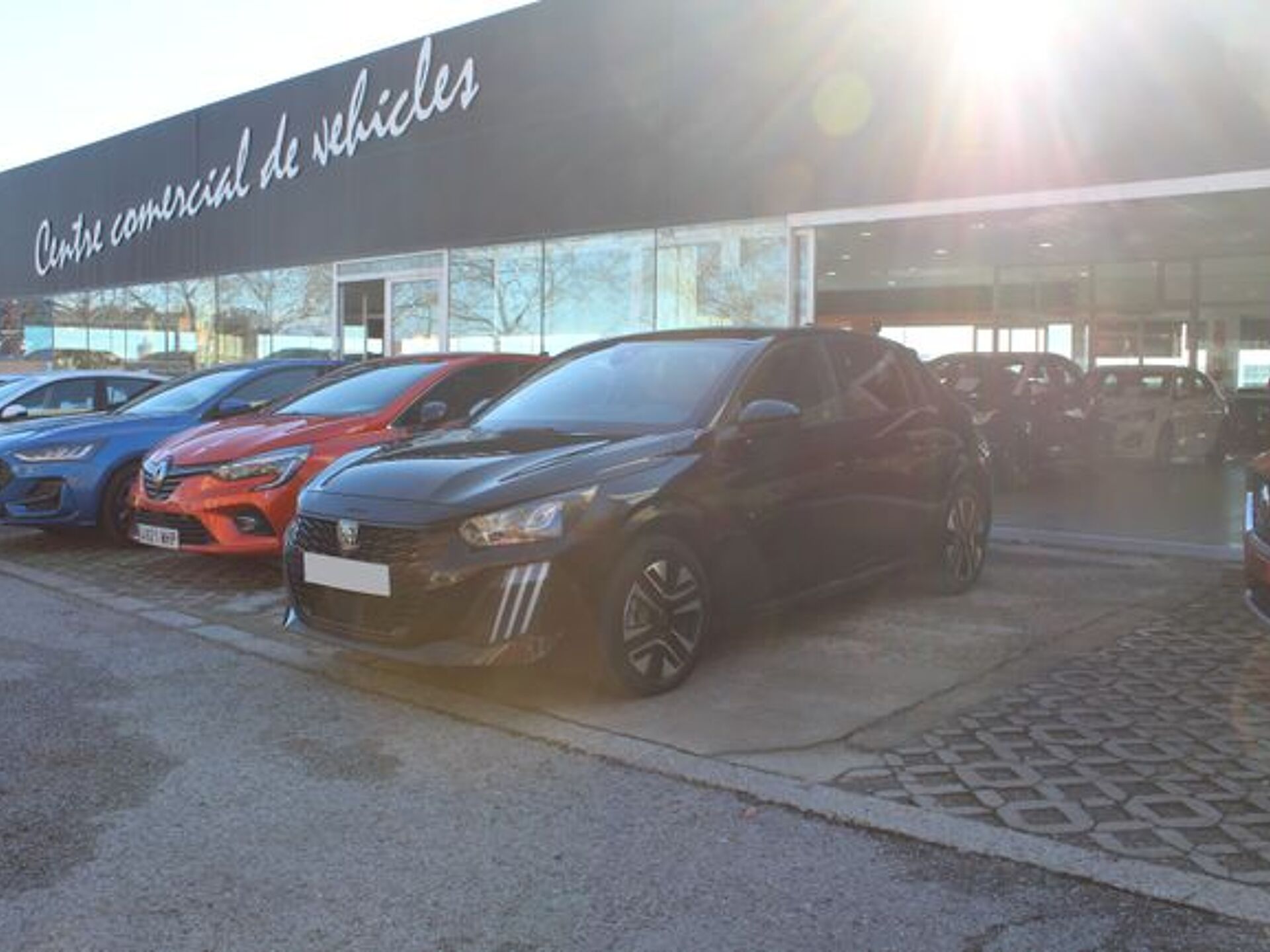 Imagen 1 de PEUGEOT 208