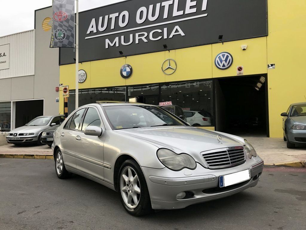 MERCEDES Clase C (C 270 CDI ELEGANCE) en Murcia