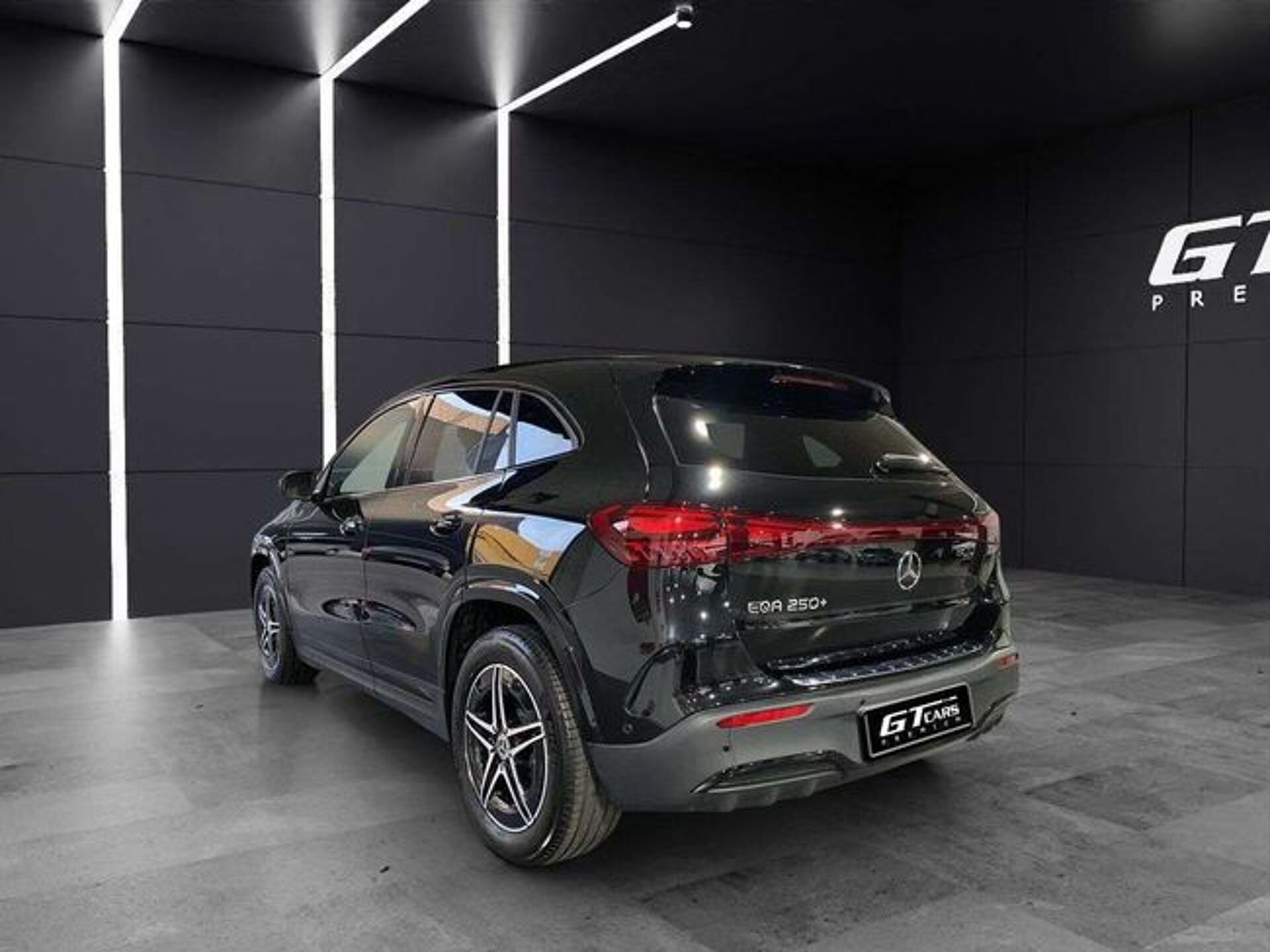 Imagen 3 de MERCEDES EQA