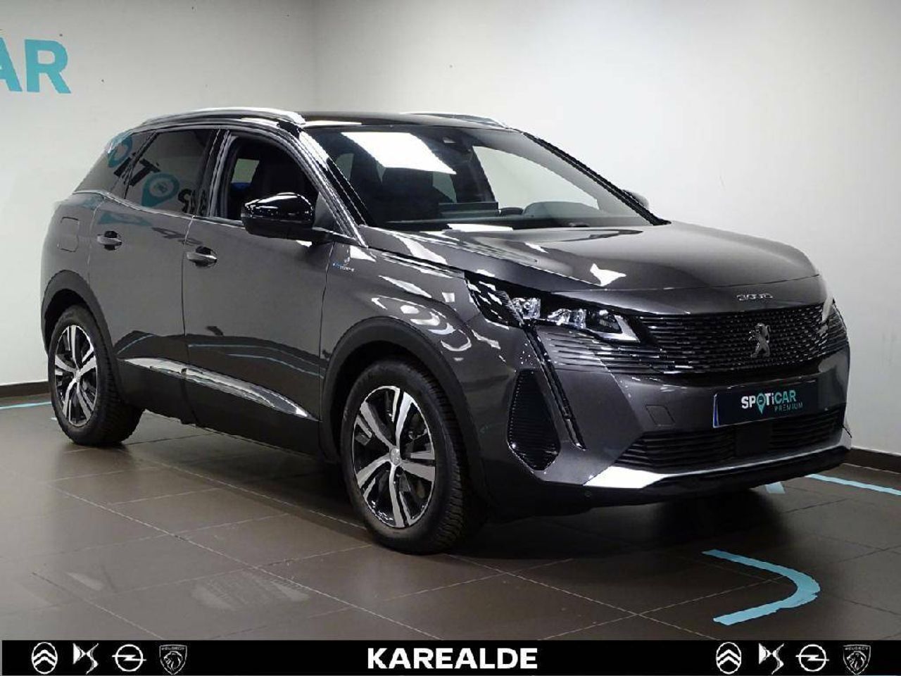 PEUGEOT 3008 ( 300 e-EAT8 GT) en Álava