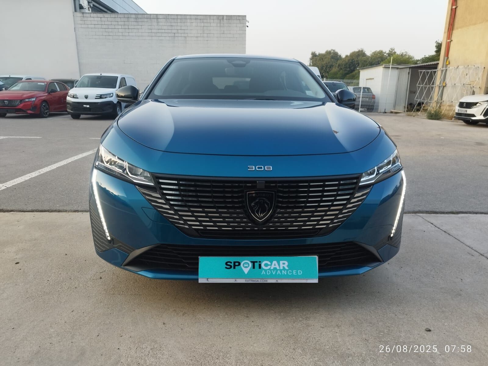 PEUGEOT 308 (5P Allure PureTech 130 S&S MAN) en Barcelona