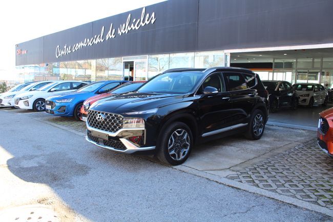 Foto del HYUNDAI Santa Fe 1.6TGDI PHEV Style 7pl 4WD 6AT