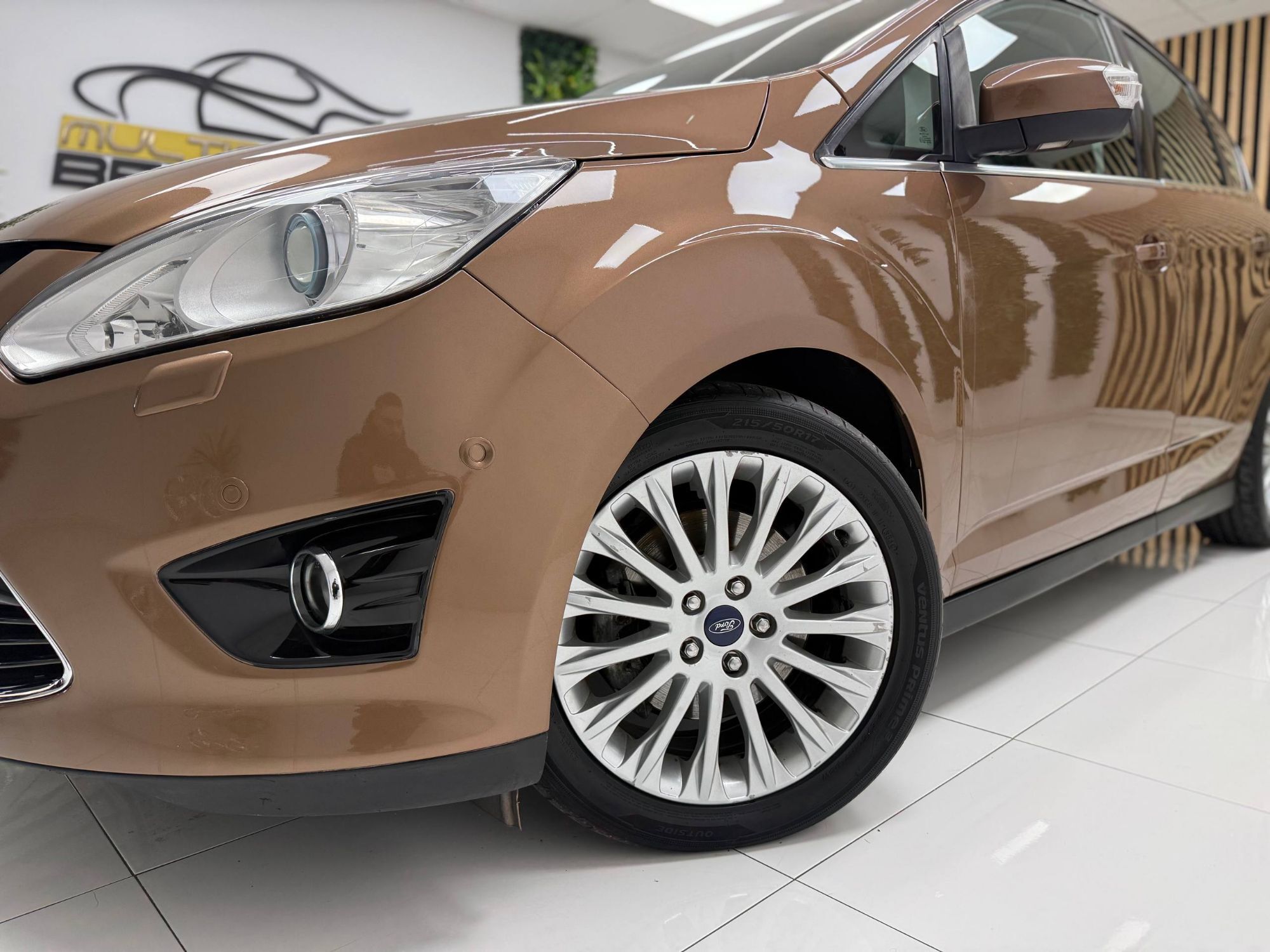 Foto del FORD C-Max 2.0TDCi Auto-S&S Titanium PS