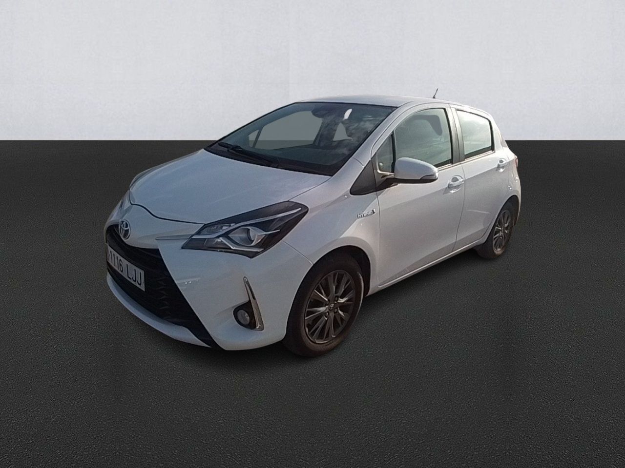 TOYOTA Yaris (1.5 100H Active 74 kW (100 CV)) en Madrid