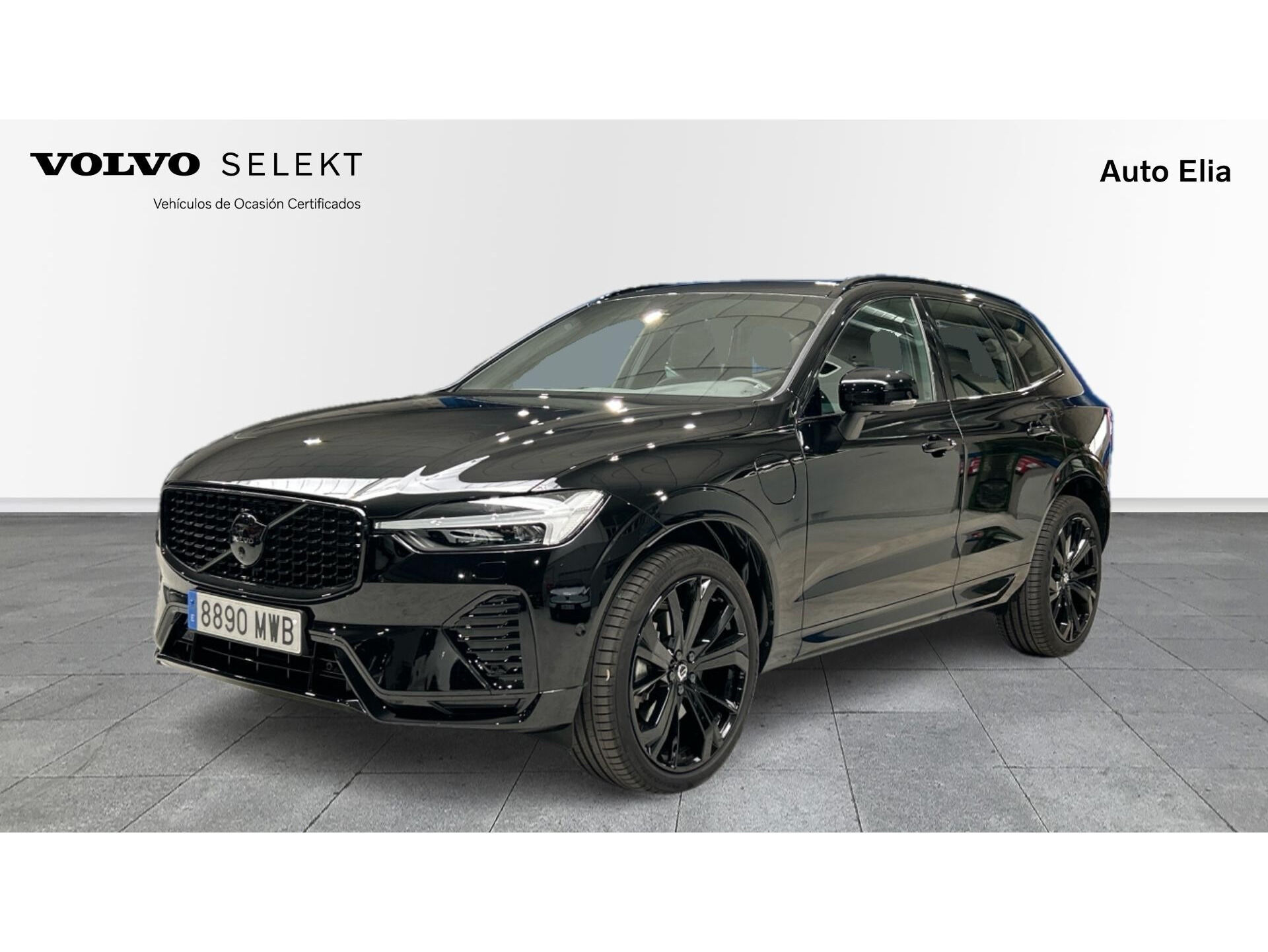 VOLVO XC60 (T6 Recharge Plus Black Edition AWD AT 257 kW (350 CV)) en Madri
