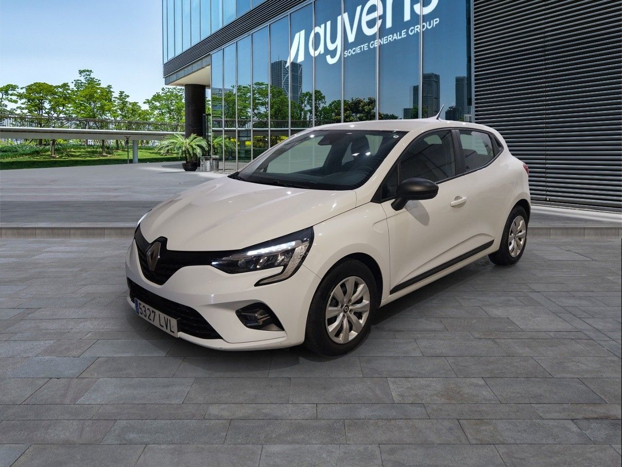 RENAULT Clio (Business SCe 48 kW (65 CV)) en Madrid
