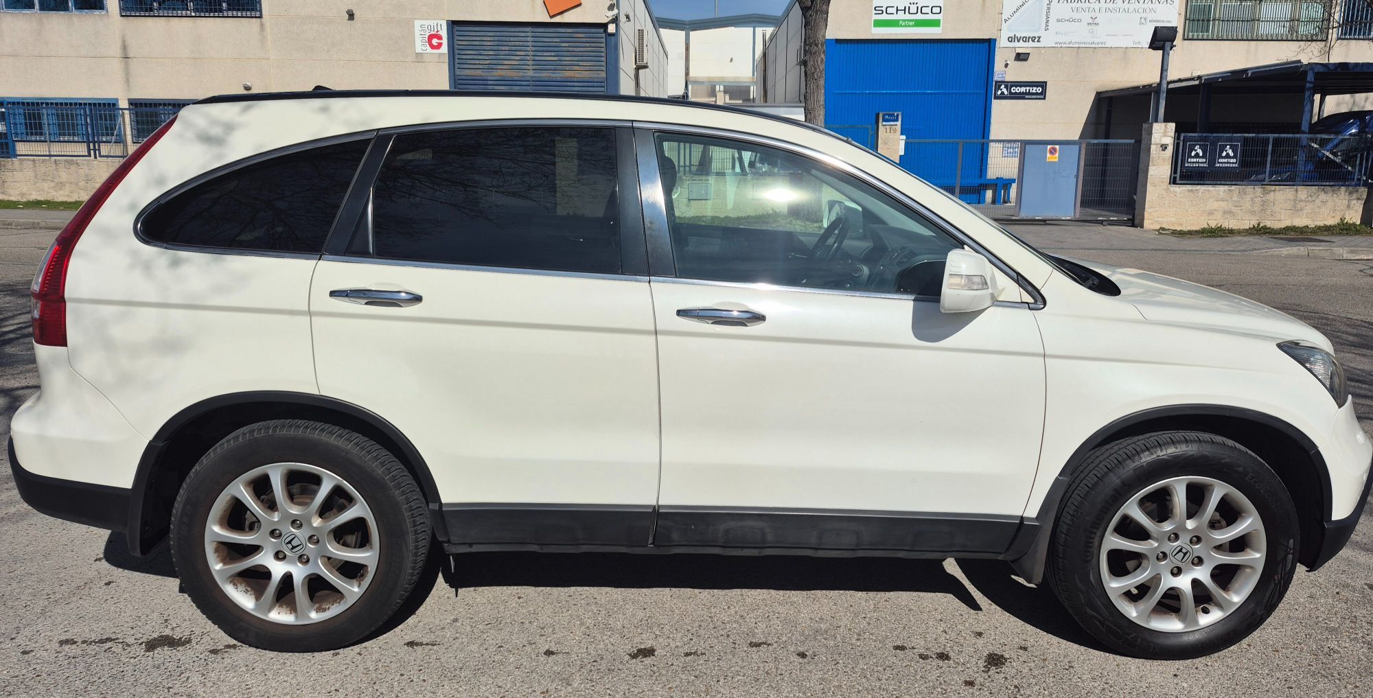 Foto del HONDA CR-V 2.0i-VTEC Luxury Aut.