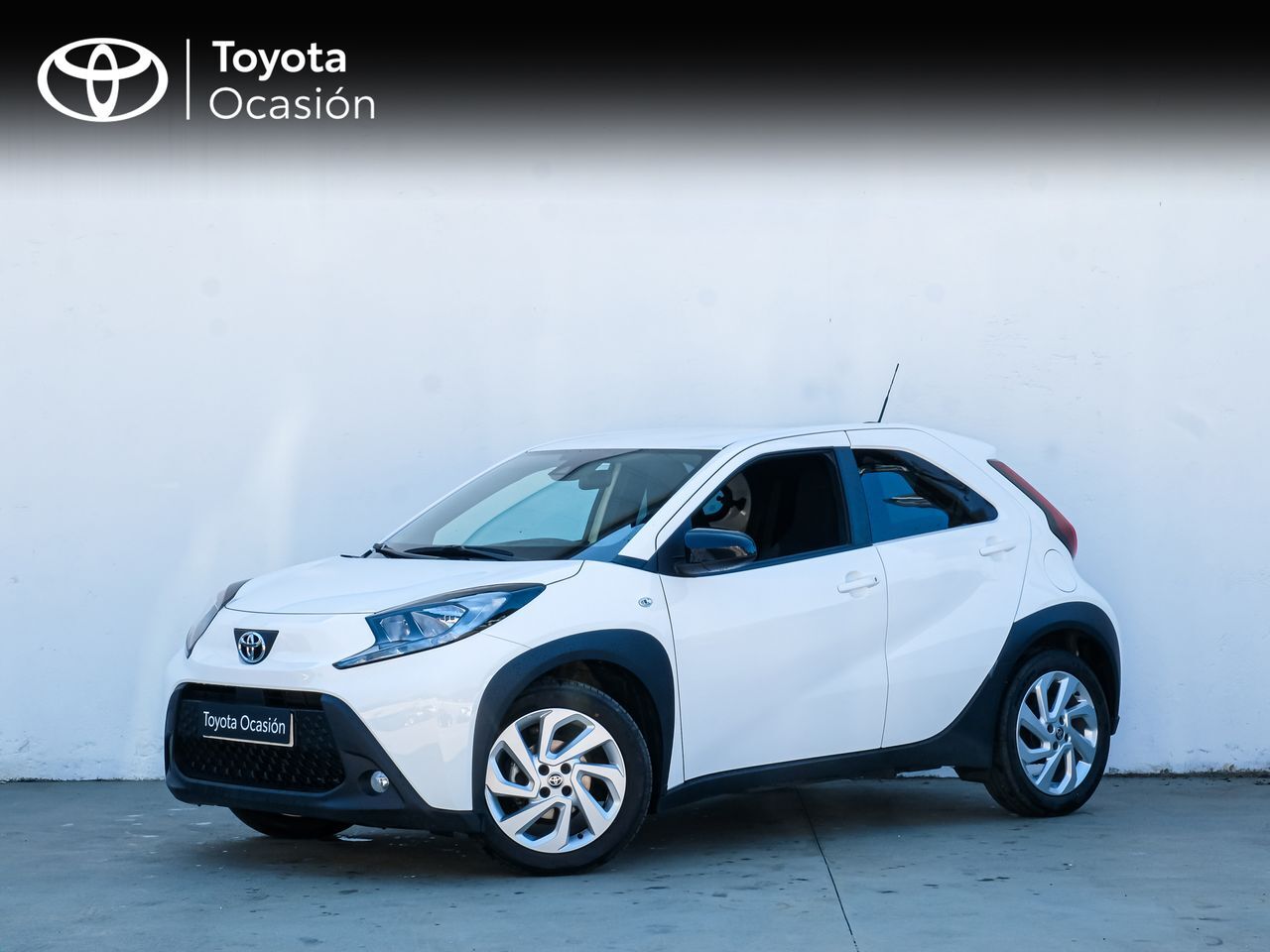 TOYOTA Aygo X Cross (70 T/M 5v Play MT) en Coruña, A