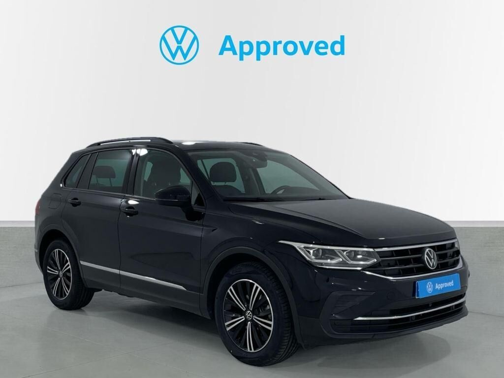 VOLKSWAGEN Tiguan (Life 2.0 TDI 110 kW (150 CV) DSG) en Barcelona