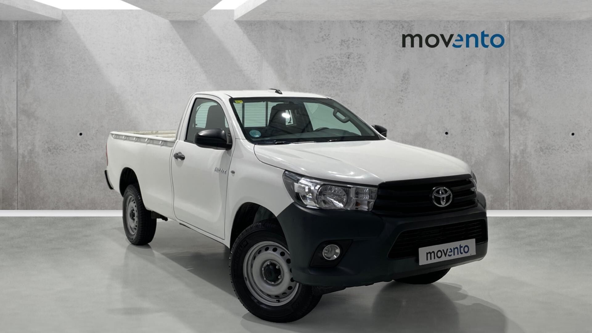 TOYOTA Hilux (2.4 D-4D Cabina Sencilla GX 110 kW (150 CV)) en Barcelona