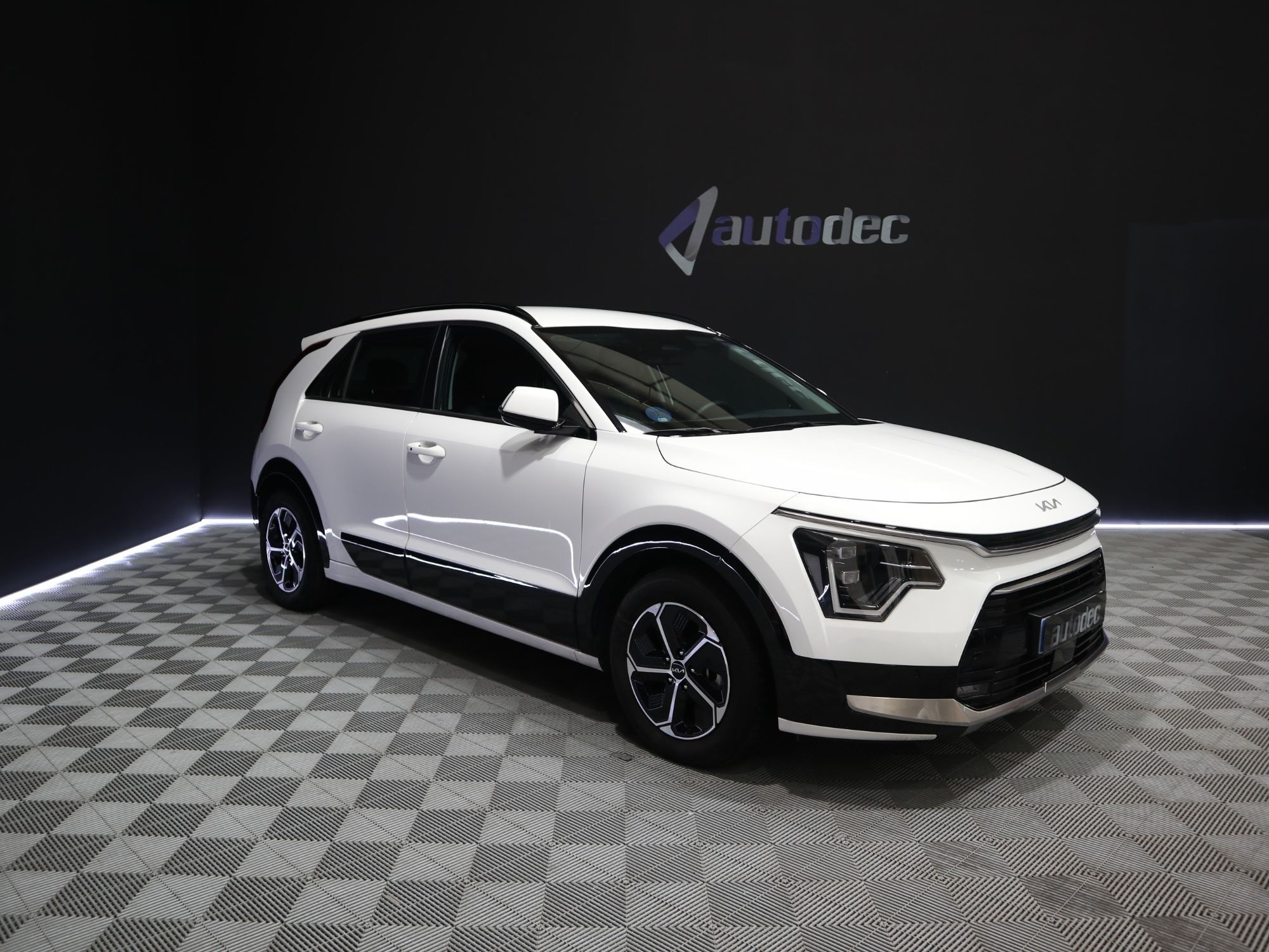 KIA Niro (1.6 PHEV Drive 183) en Valencia