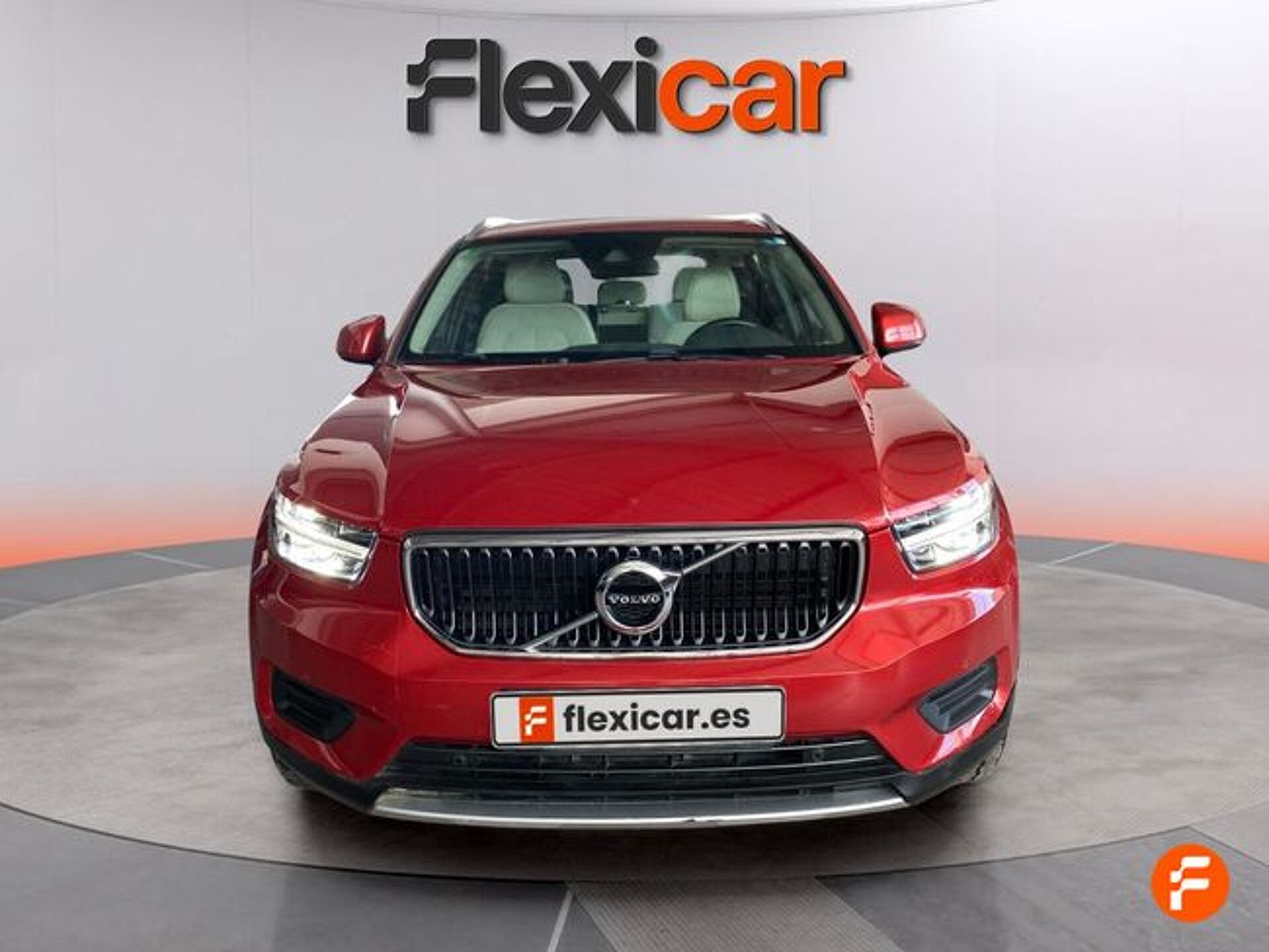 Imagen 2 de VOLVO XC40