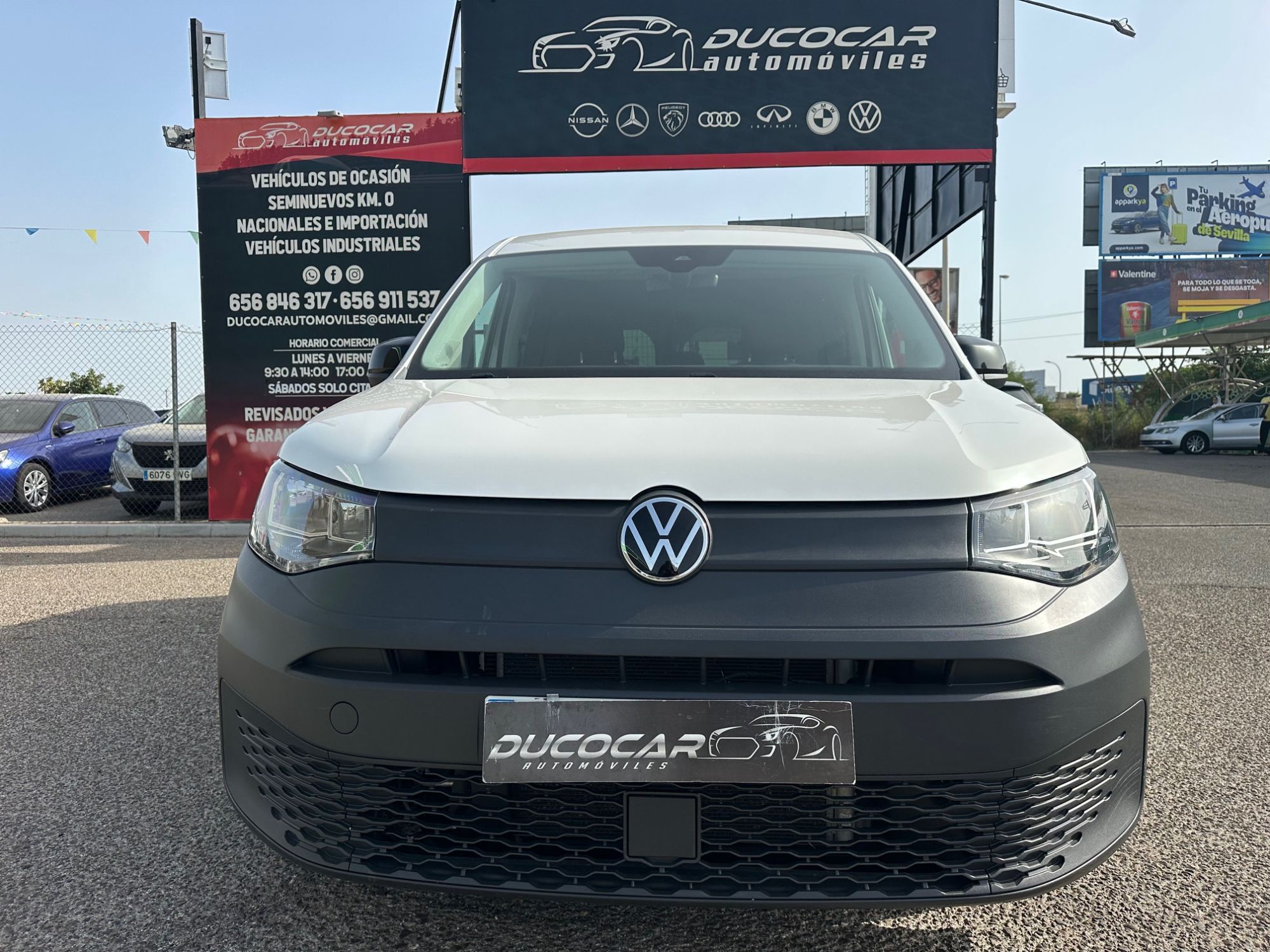VOLKSWAGEN Caddy (2.0TDI Origin 4Motion 122) en Sevilla